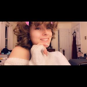 Meet your Posher, Hailey